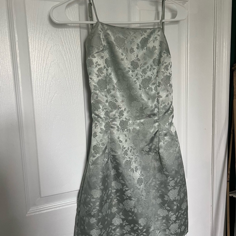 Lucy in the Sky Green Sheath Mini Dress